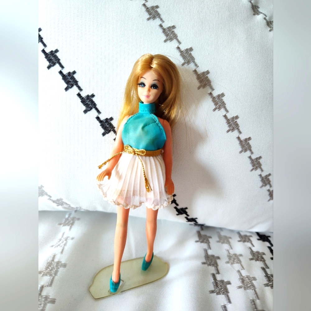 vintage Dawn Doll